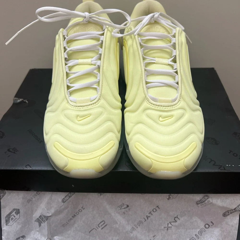 Nike Air Max 720 SE - Size 8.5 Women (US) - Picture 10 of 14